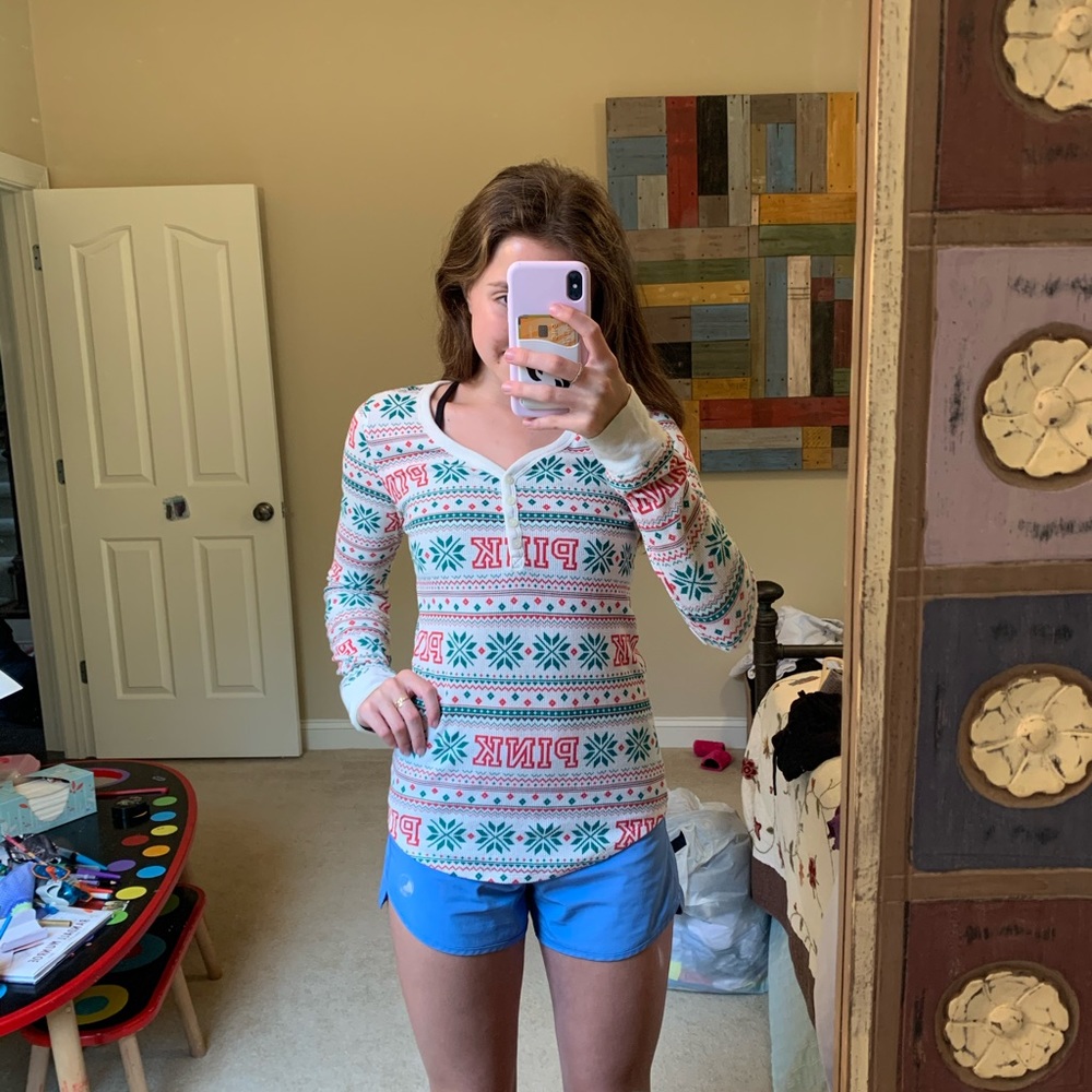 Victoria’s Secret PINK Christmas top